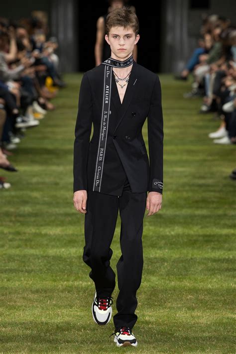 dior homme runway 2018|Dior men's prom dress.